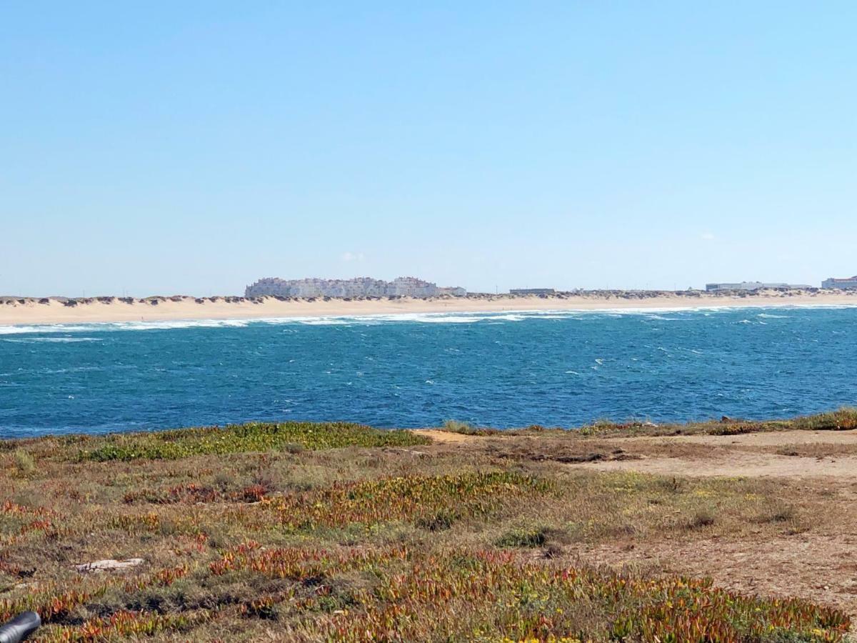 Bay House Baleal - Surfboard Included Apartment Ferrel  Exterior photo